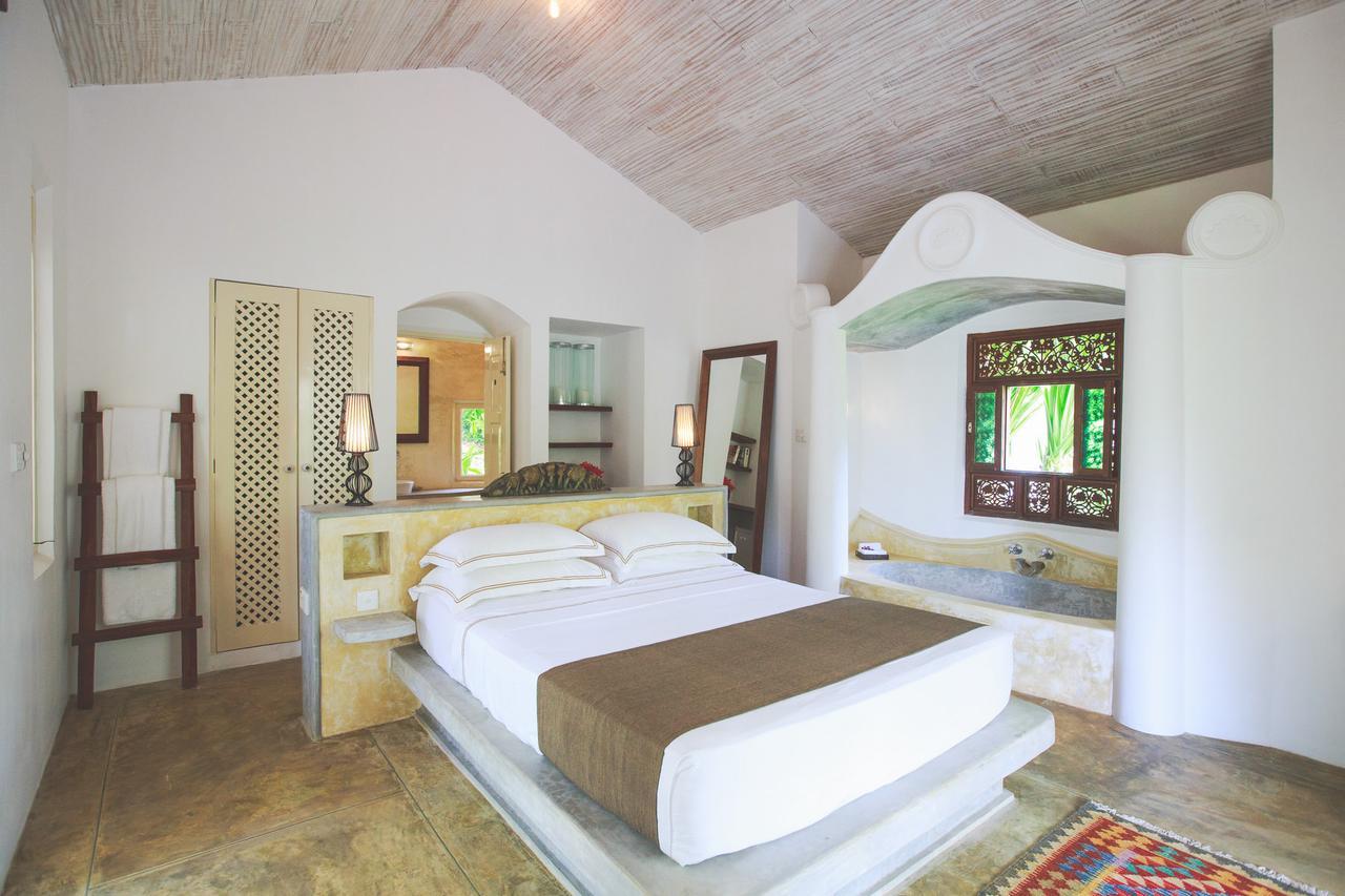 Karmel Villa Thalduwa Island - Five Bedroom Luxury Villa With Private Pool Ahangama Εξωτερικό φωτογραφία